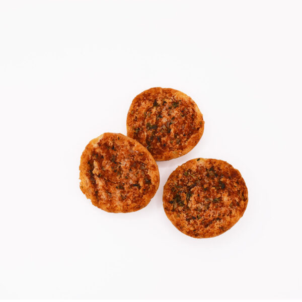 Toasted bread with tomato and oregano - Image 3